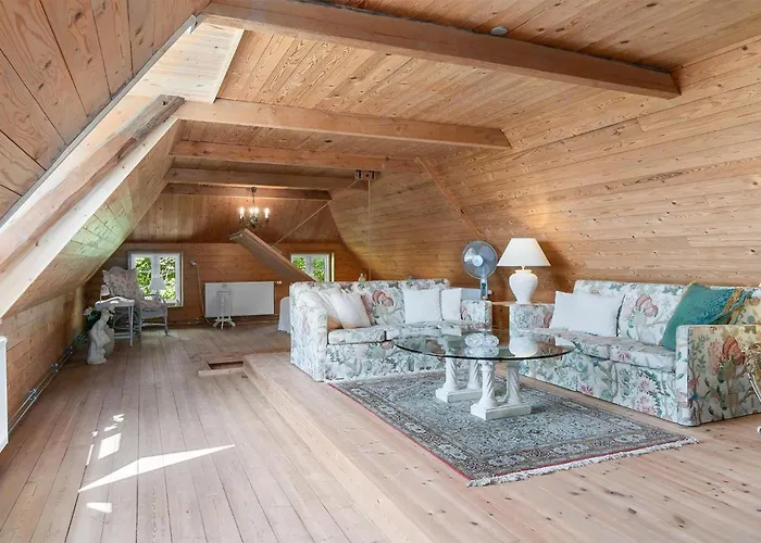 Holiday home Drostgarden Humble